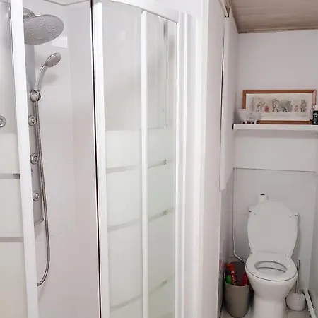 Apartment Cosy A 65 M² Avec Jardin Terrasse Langogne