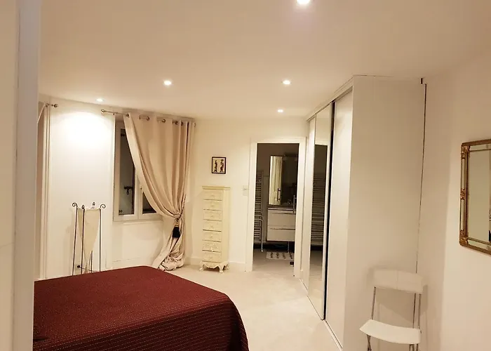 Cosy A 65 M² Avec Jardin Terrasse * Langogne